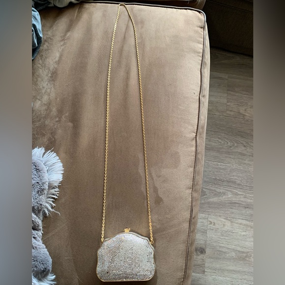 Authentic Judith Leiber Fullbead Minaudiere Evening Clutch Shoulder Crossbody - Picture 3 of 16